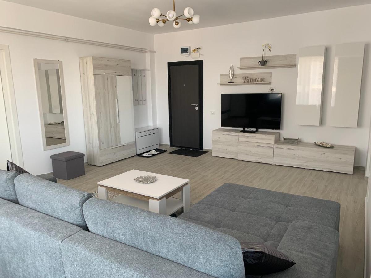 49Er Apartament Navodari Bagian luar foto