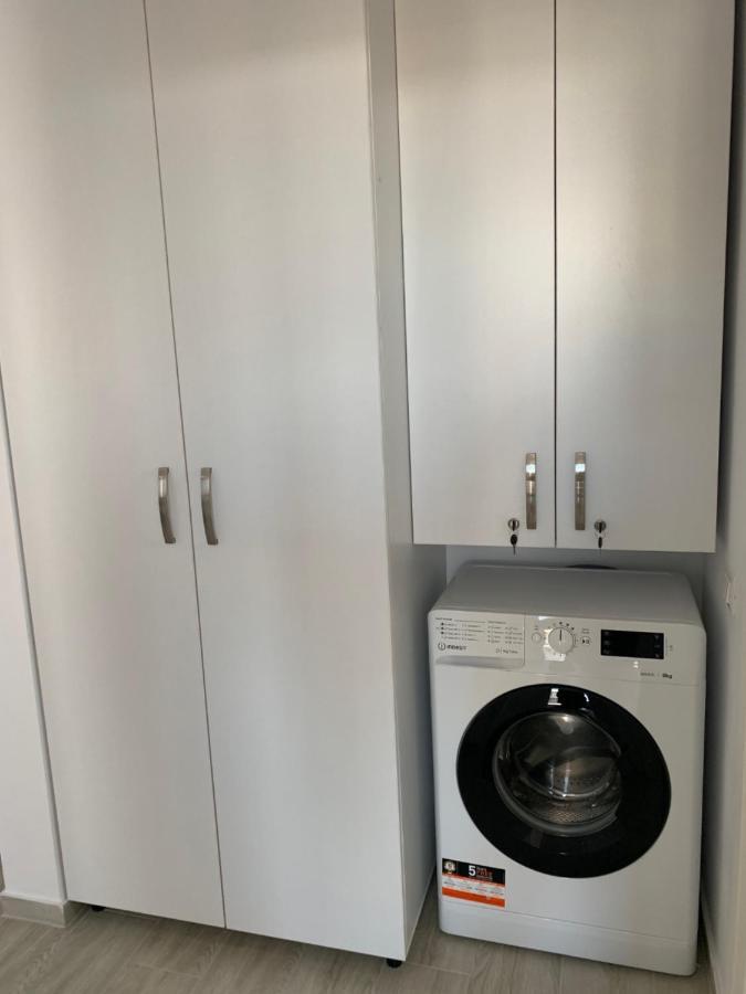 49Er Apartament Navodari Bagian luar foto